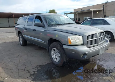 2006 Dodge Dakota Slt z USA, uszkodzony, nr VIN 1D7HE48N66S588811